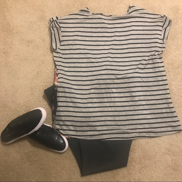 Metaphor Multi patterned Top - Picture 2 of 8